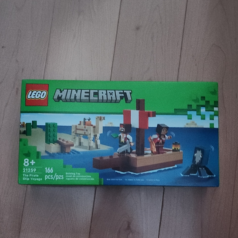 LEGO Minecraft Pirate Ship Adventure Set